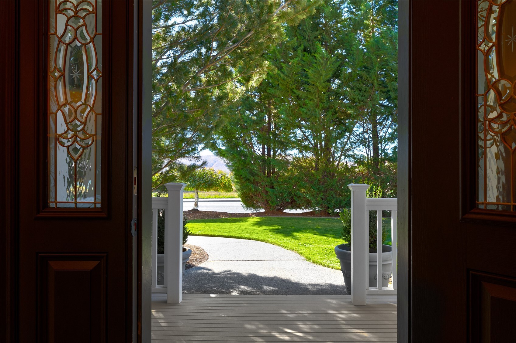9505 Occidental Road Property Photo 4