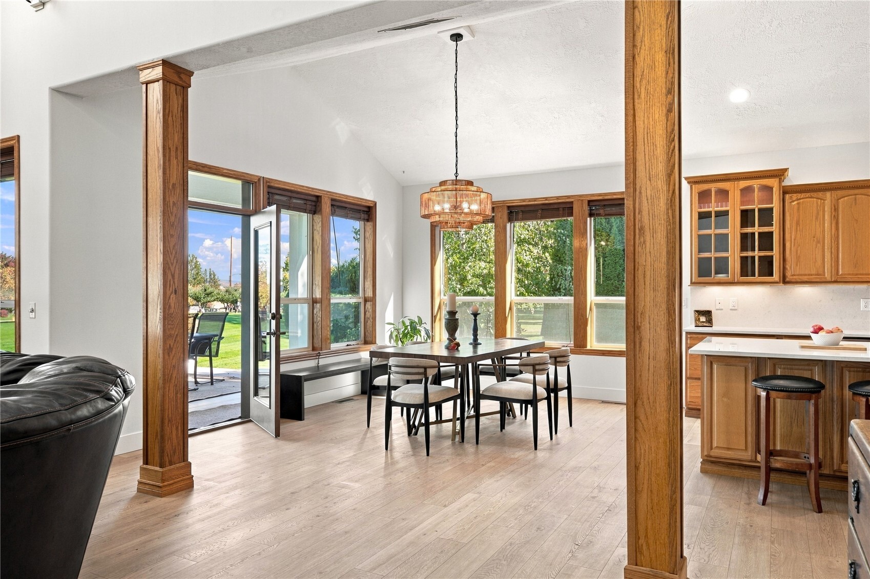 9505 Occidental Road Property Photo 11