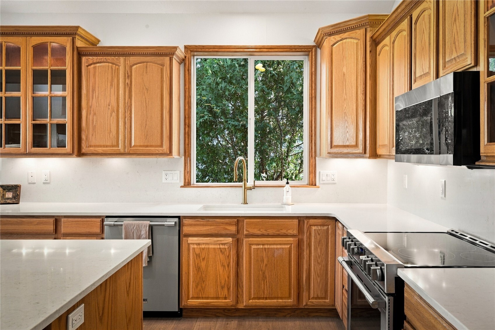 9505 Occidental Road Property Photo 16