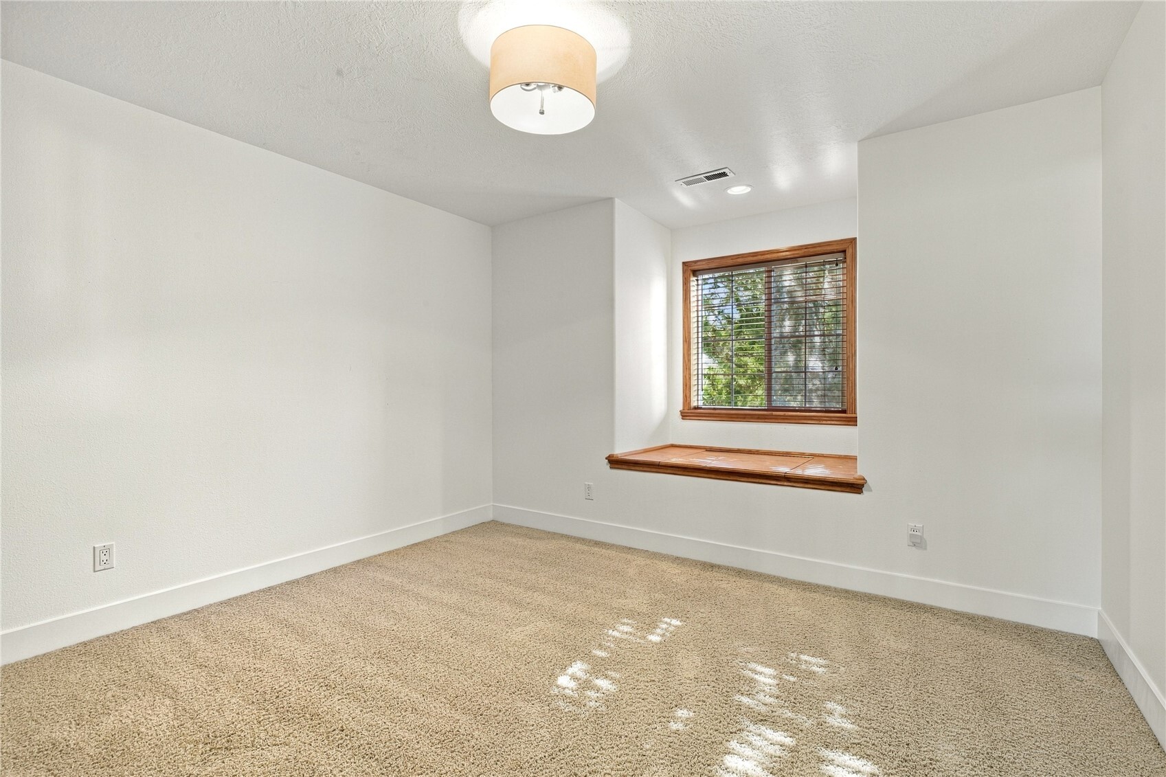 9505 Occidental Road Property Photo 33