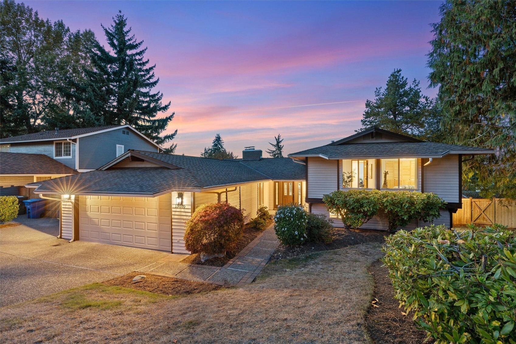 15010 SE 46th Way Property Photo 1