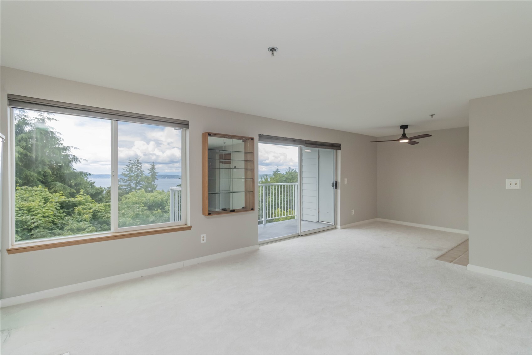 28606 16th Avenue #303 Property Photo 8