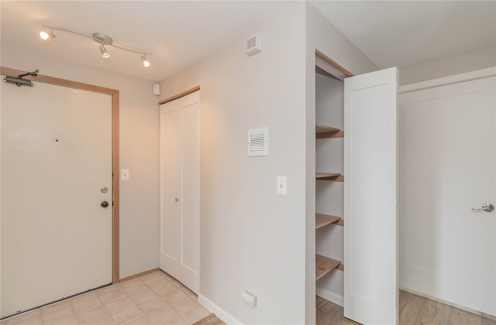 28606 16th Avenue #303 Property Photo 19