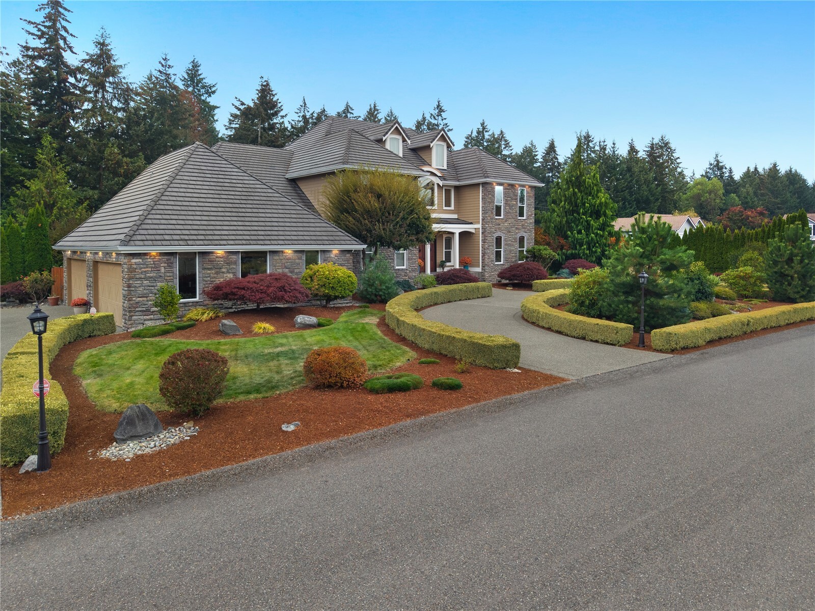 9647 39th Loop Property Photo 37