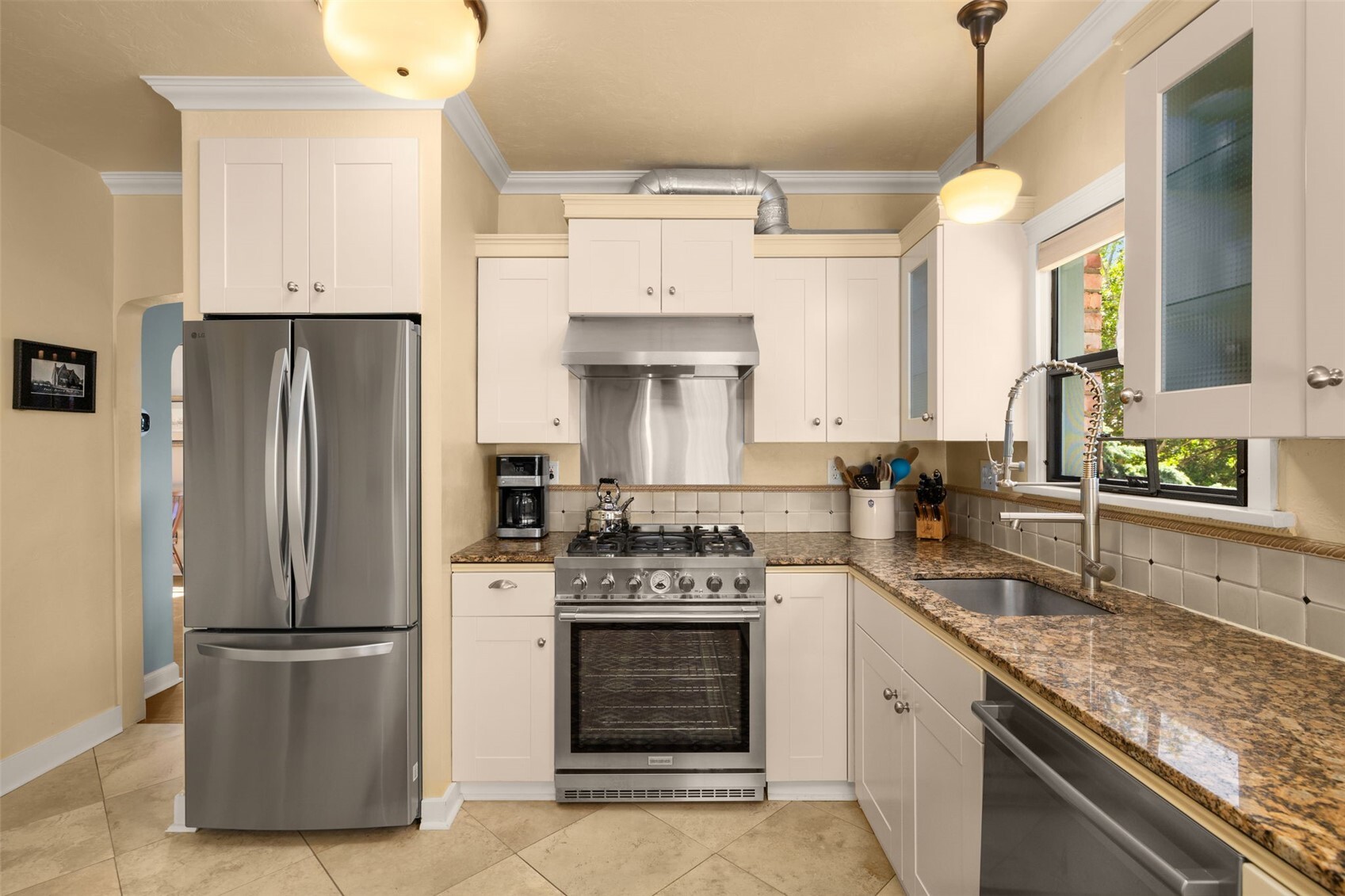 7963 Seward Park Avenue Property Photo 16