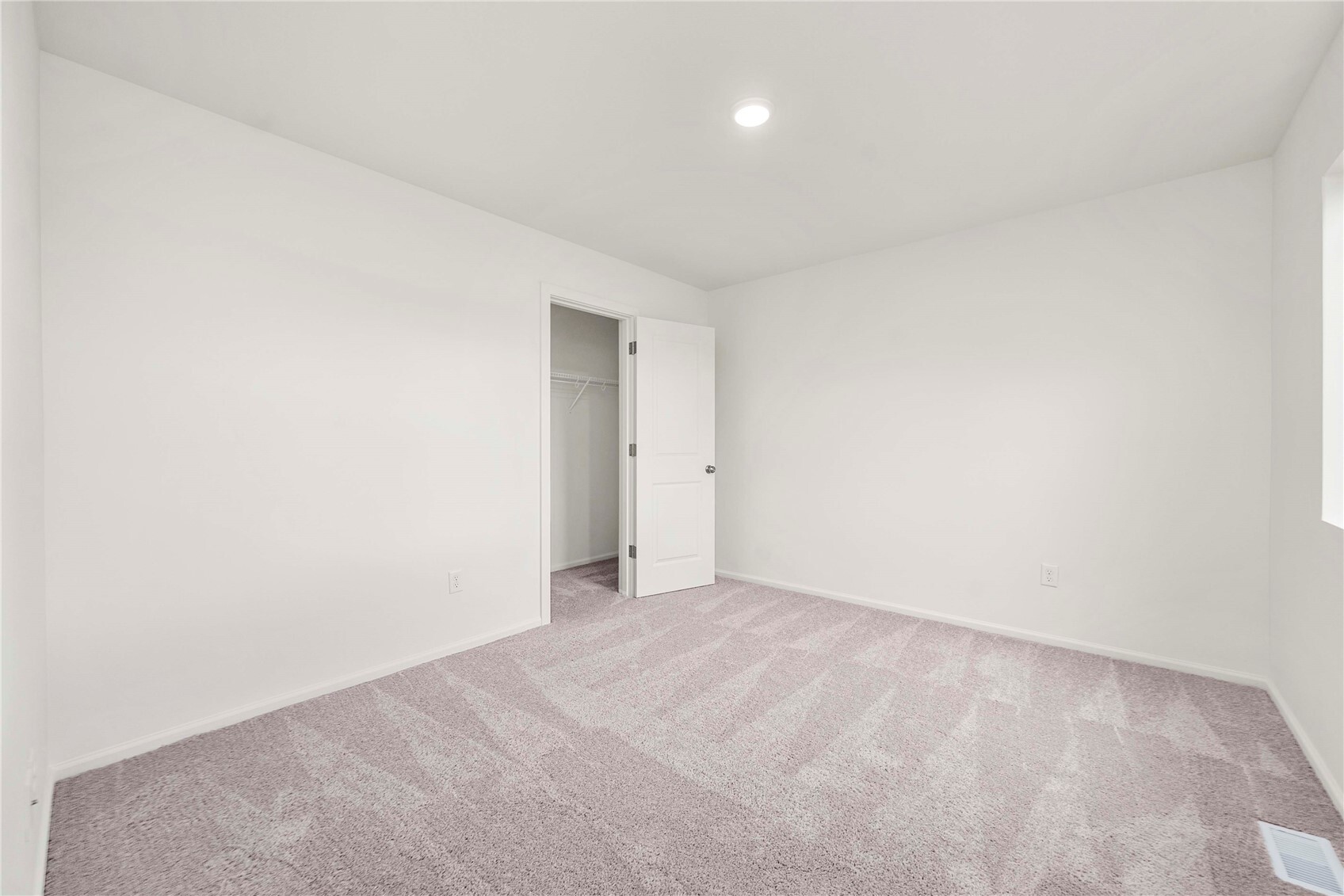 9939 Ferns Loop Property Photo 25
