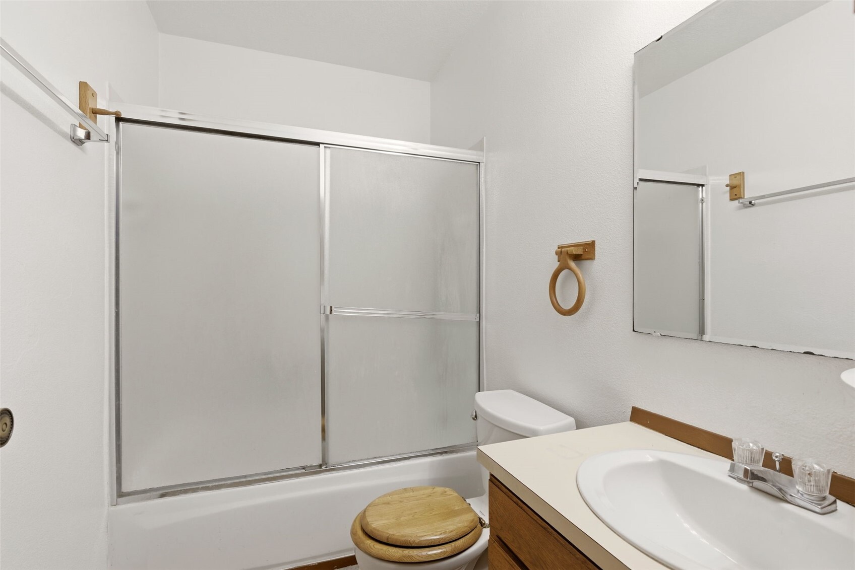 3024 Ne 143rd Street 301 Property Photo 13