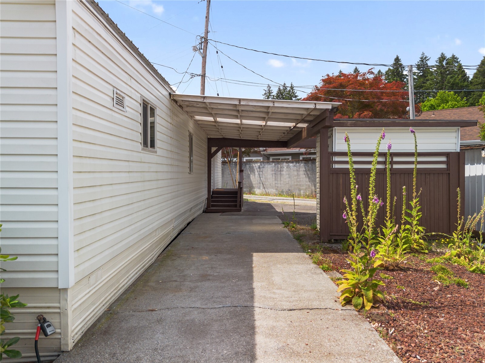 930 Trosper Road 129 Property Photo 3