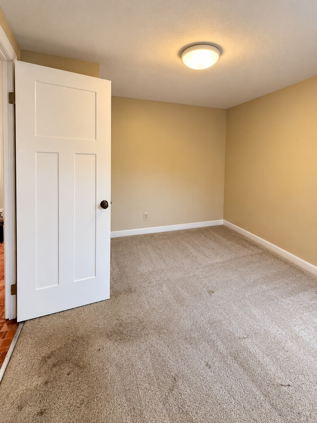 8727 Moreland Avenue Property Photo 11