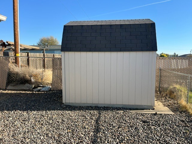 1321 Rancho Villa Dr Property Photo 15