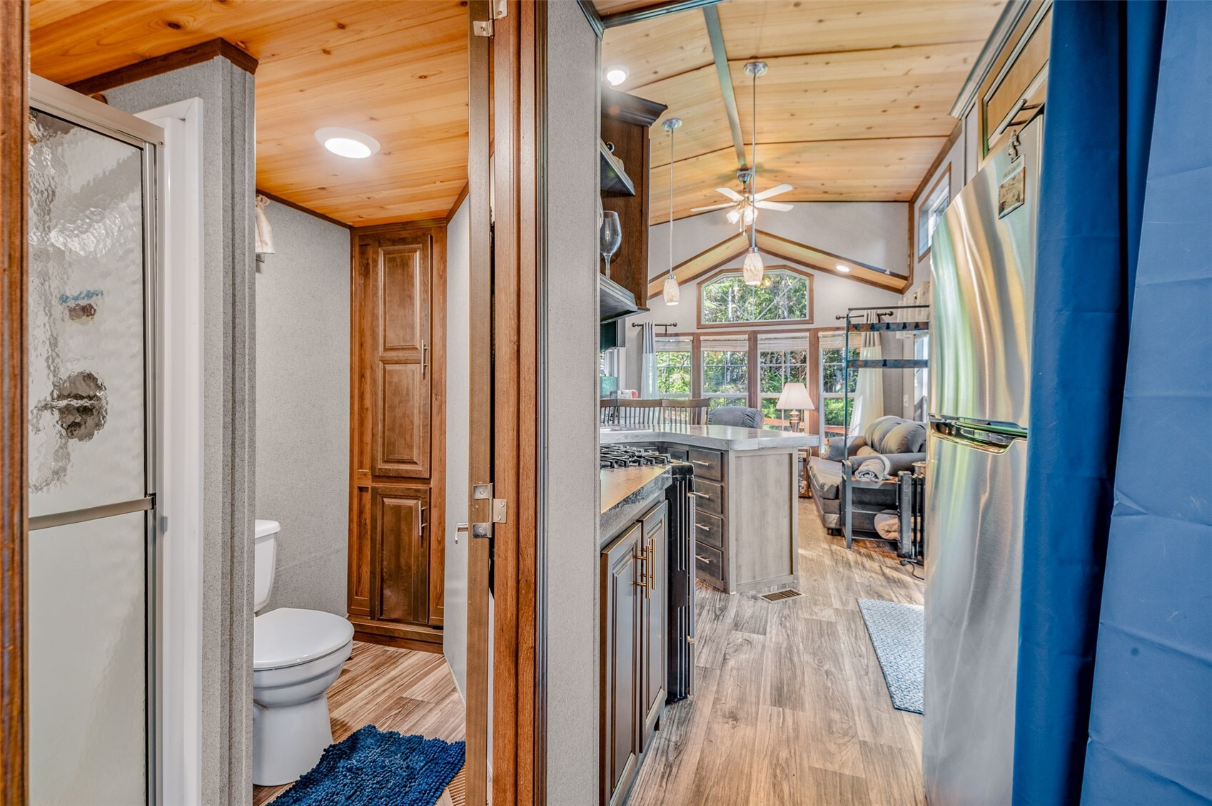 120 N Rustic Ridge Drive Property Photo 18