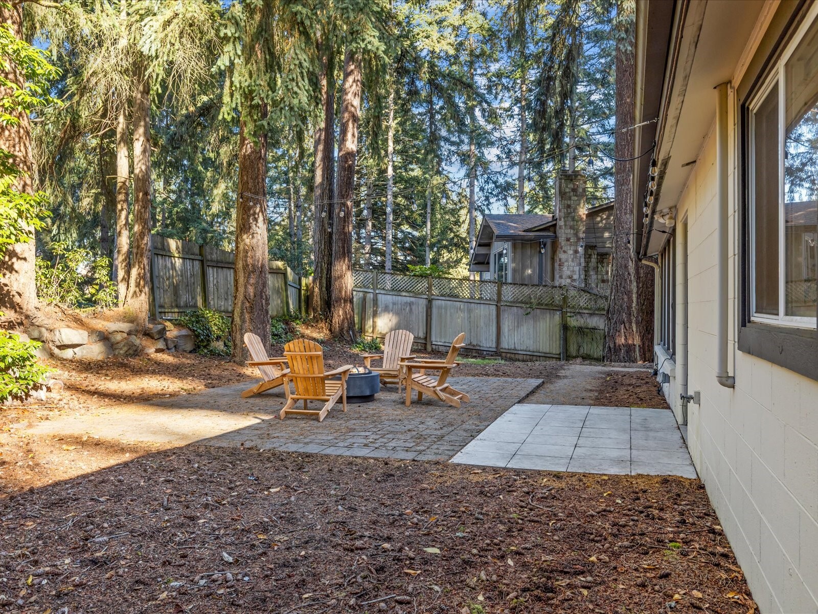 14807 Stone Avenue Property Photo 21