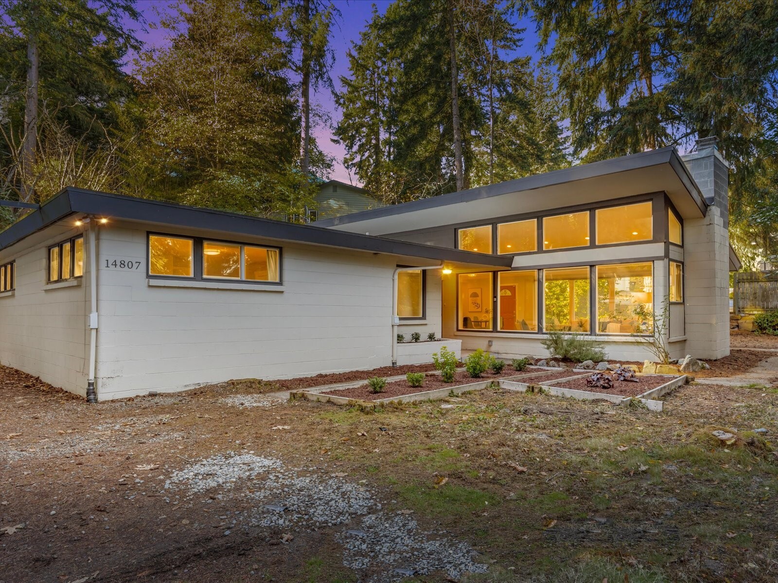 14807 Stone Avenue Property Photo 29