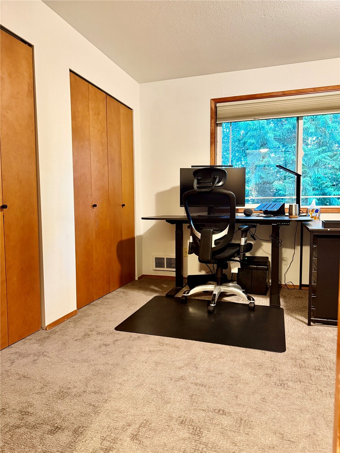 18910 Bothell Everett Highway D-4 Property Photo 17