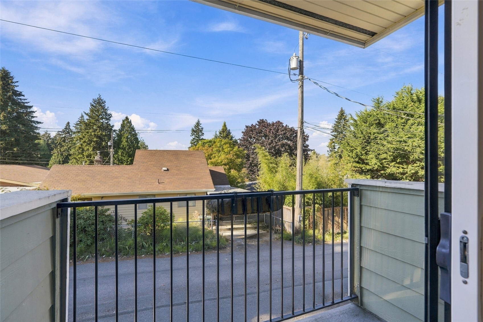 9243 35th Ave B Property Photo 16