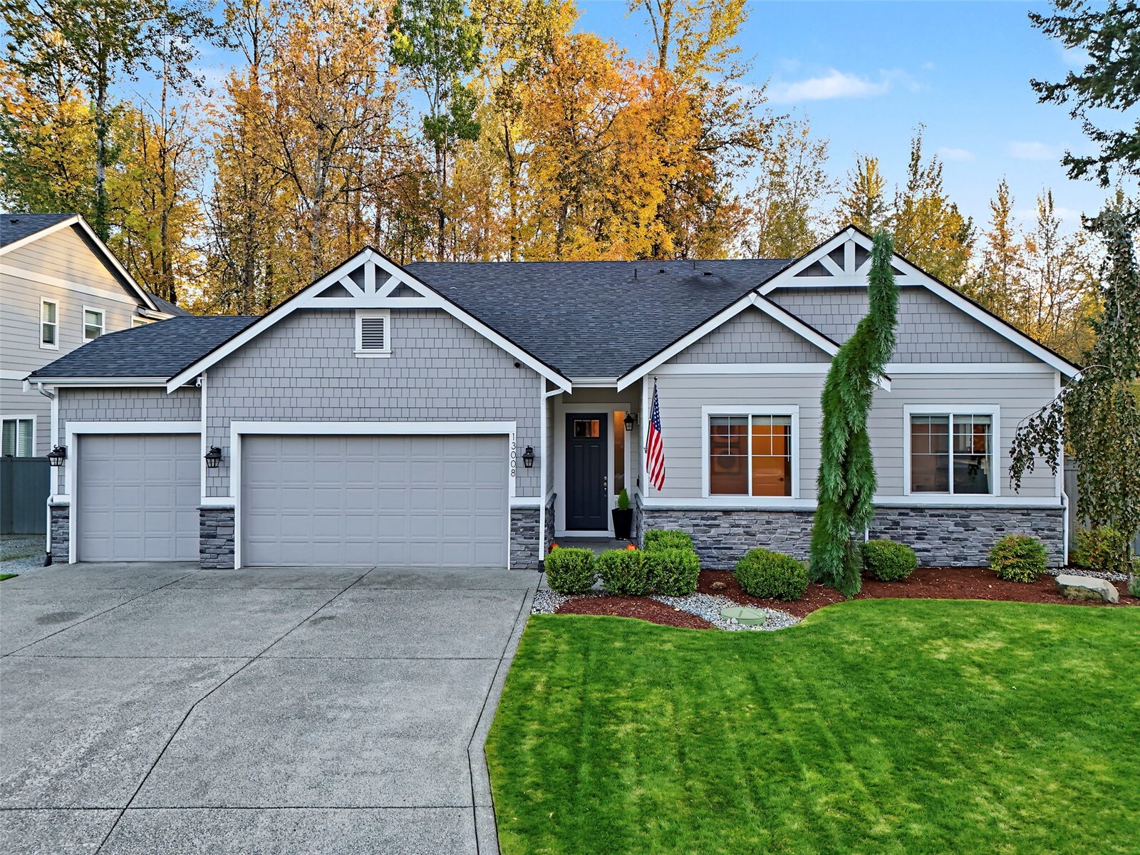 13008 157th Street Property Photo 1