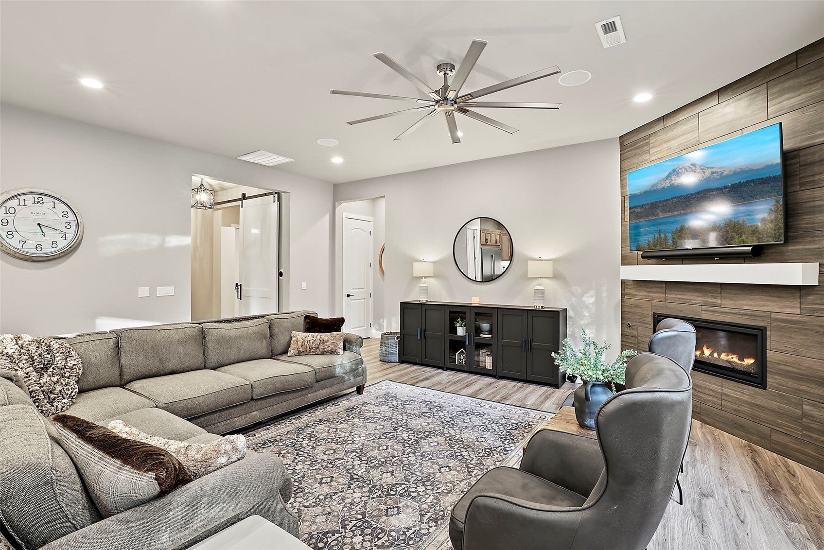 13008 157th Street Property Photo 8