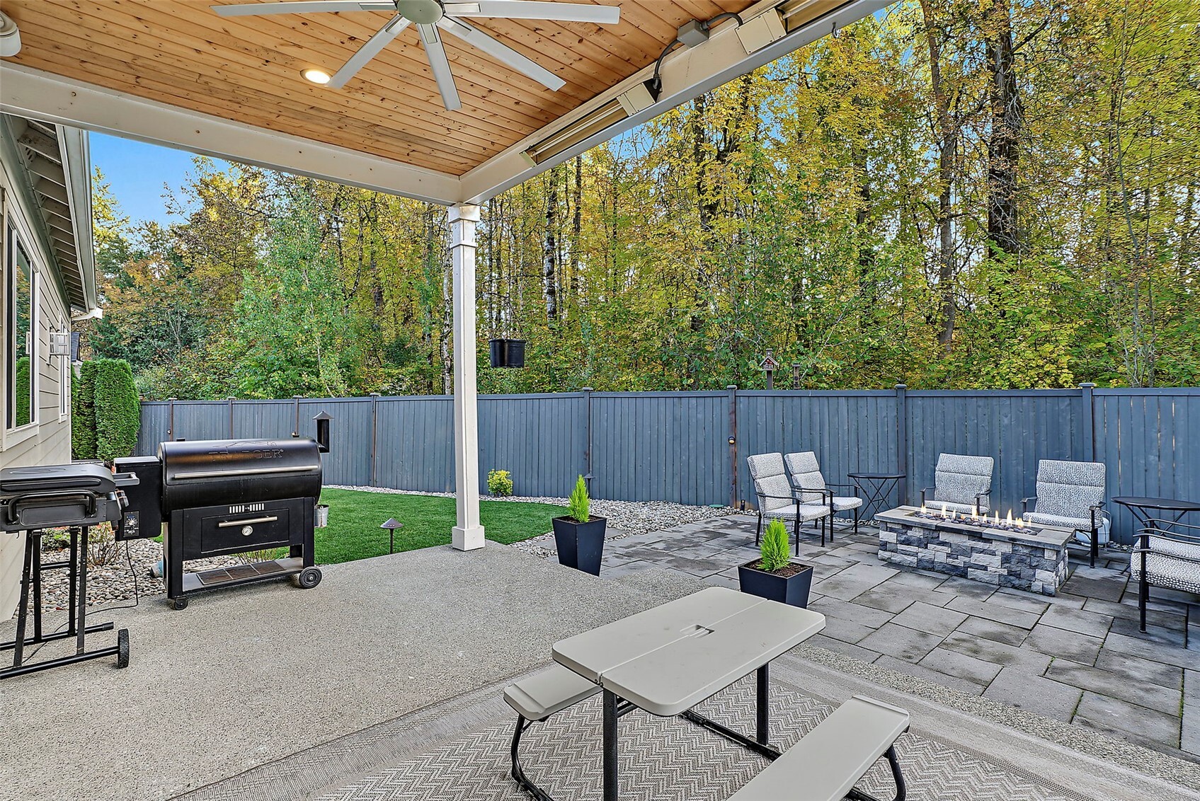 13008 157th Street Property Photo 32