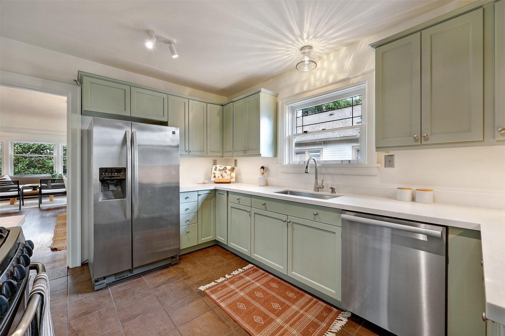 2305 Nw 85th Street Property Photo 9
