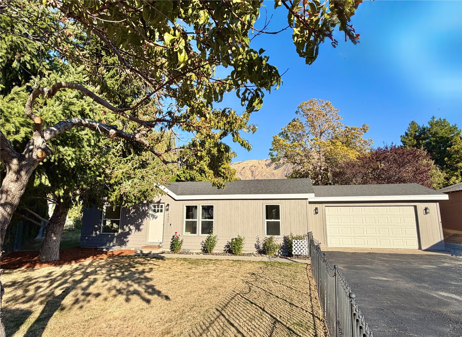 14903 Voss Place Property Photo 2