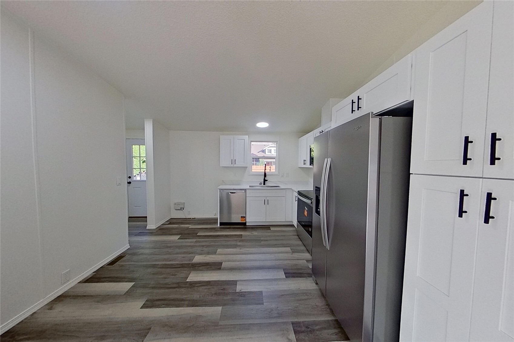 14903 Voss Place Property Photo 5