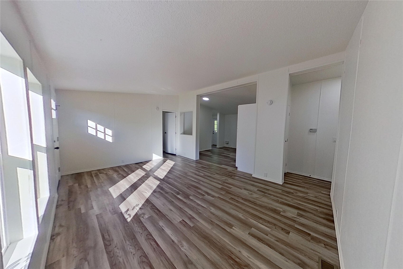 14903 Voss Place Property Photo 8