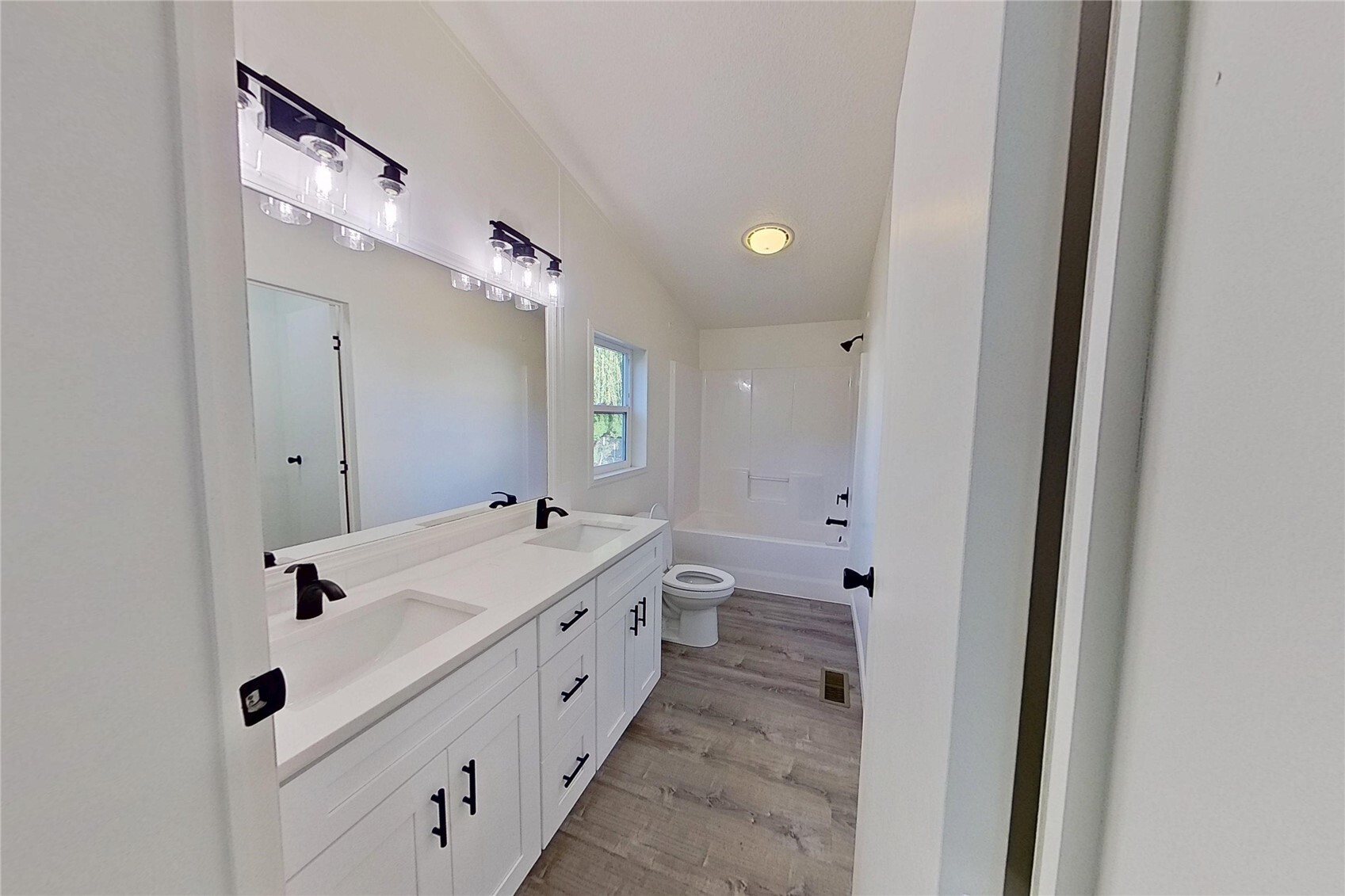 14903 Voss Place Property Photo 15