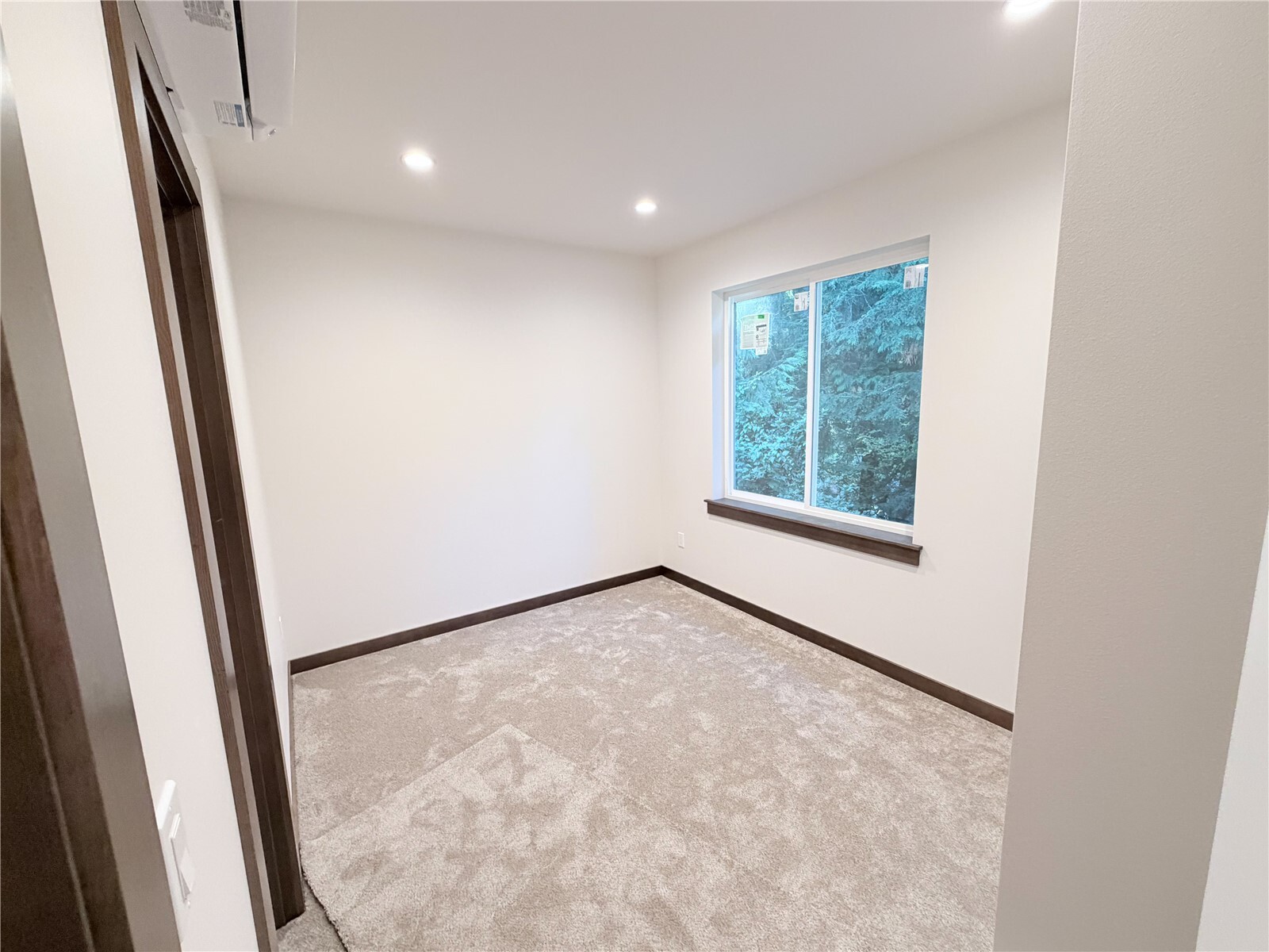 455 Hilltop Drive Property Photo 17