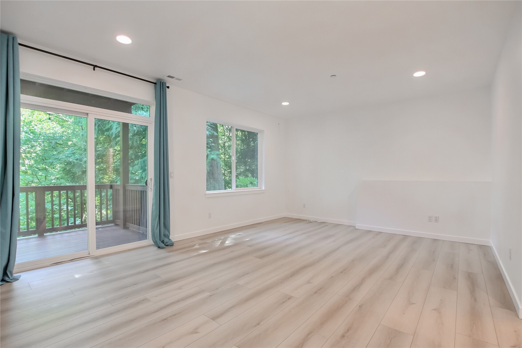 16426 85th Place Property Photo 15