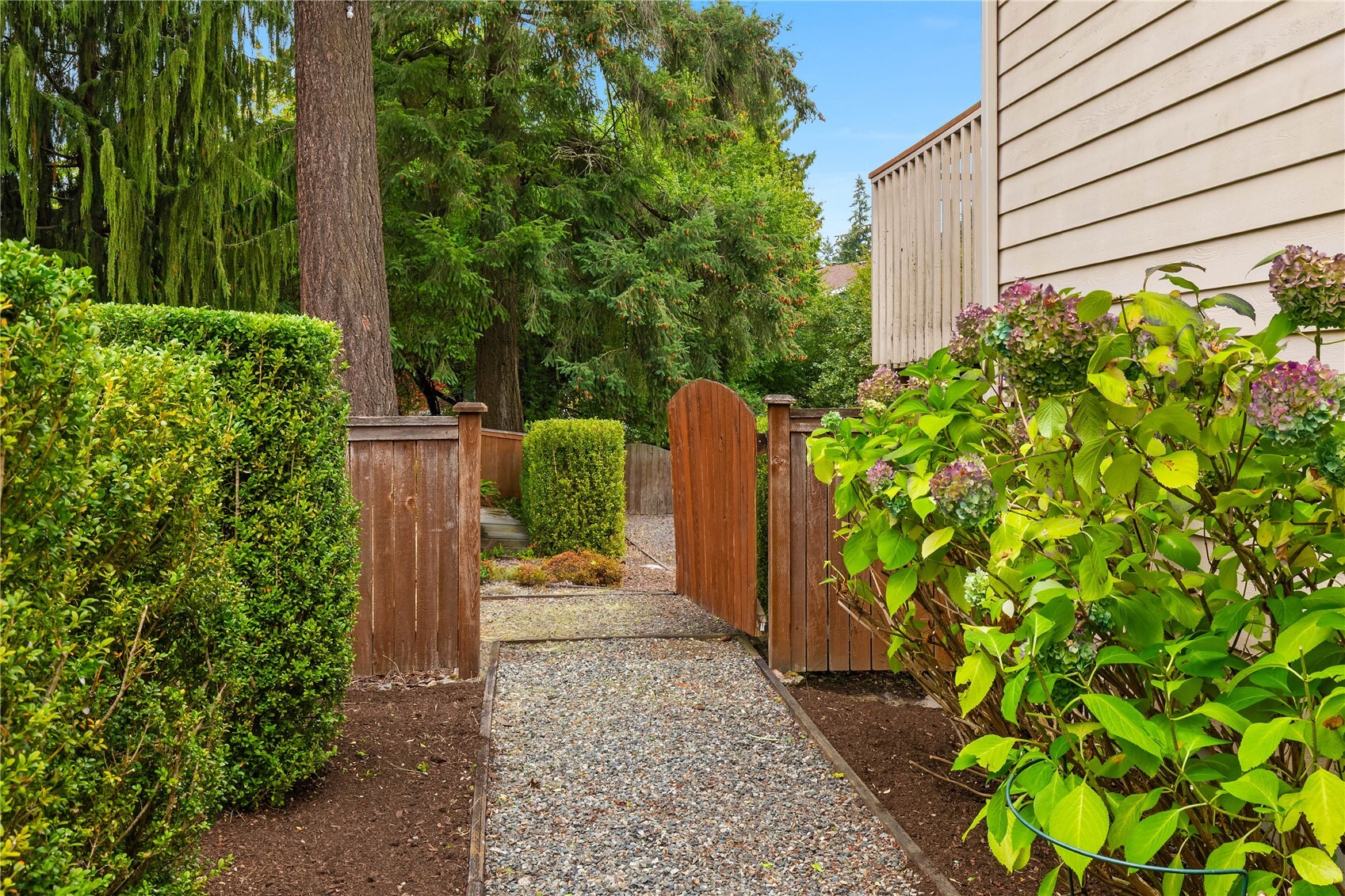 12530 Ne 148th Street Property Photo 3