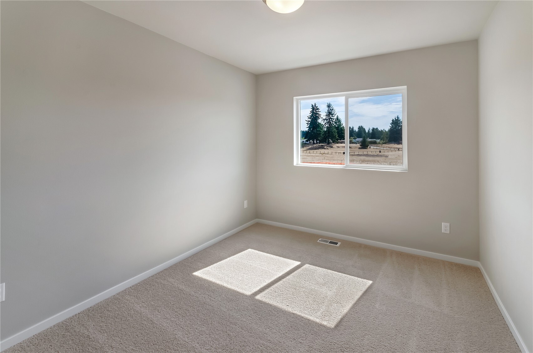 18212 37th Avenue Ct Property Photo 28