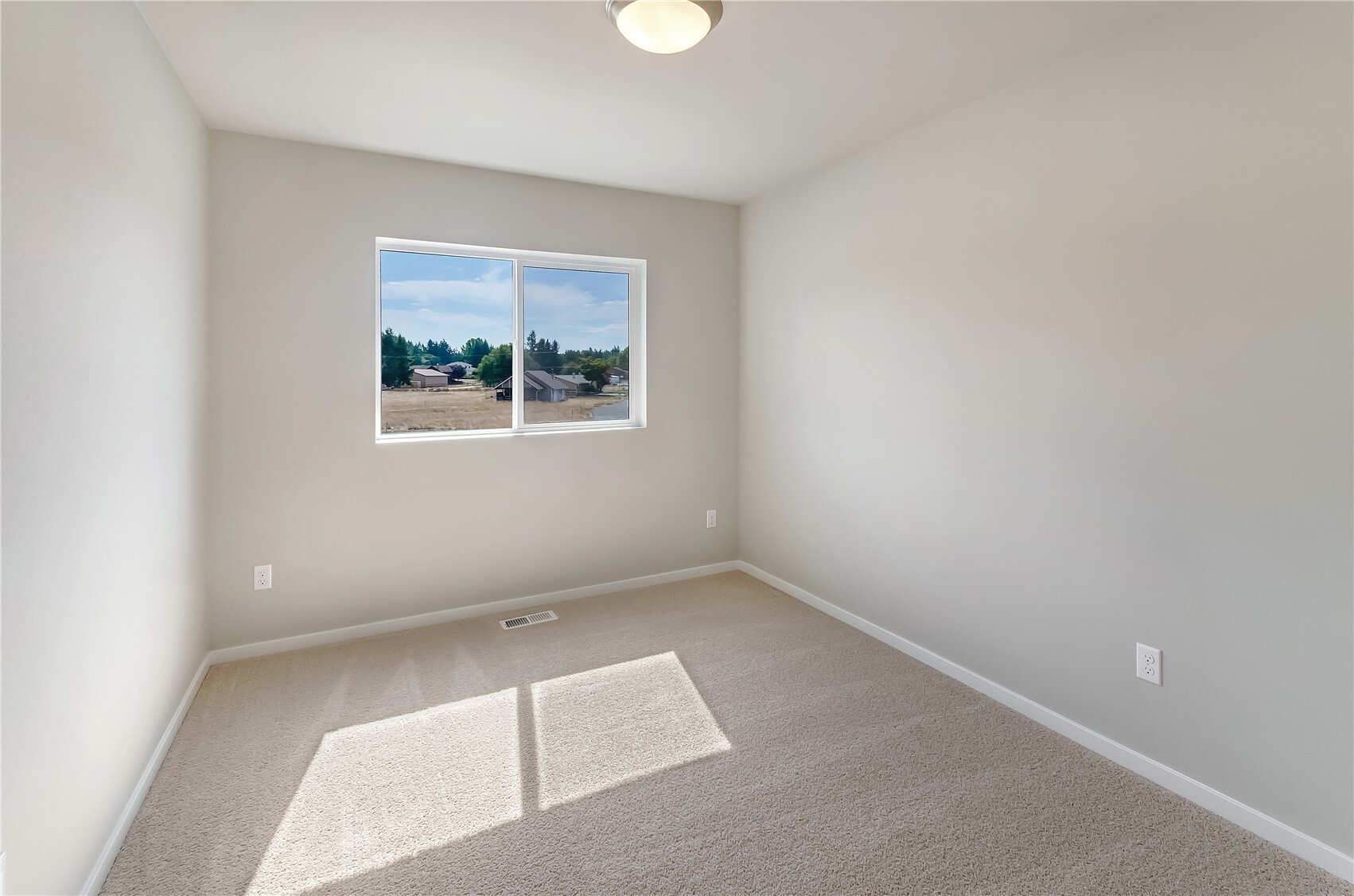 18212 37th Avenue Ct Property Photo 30