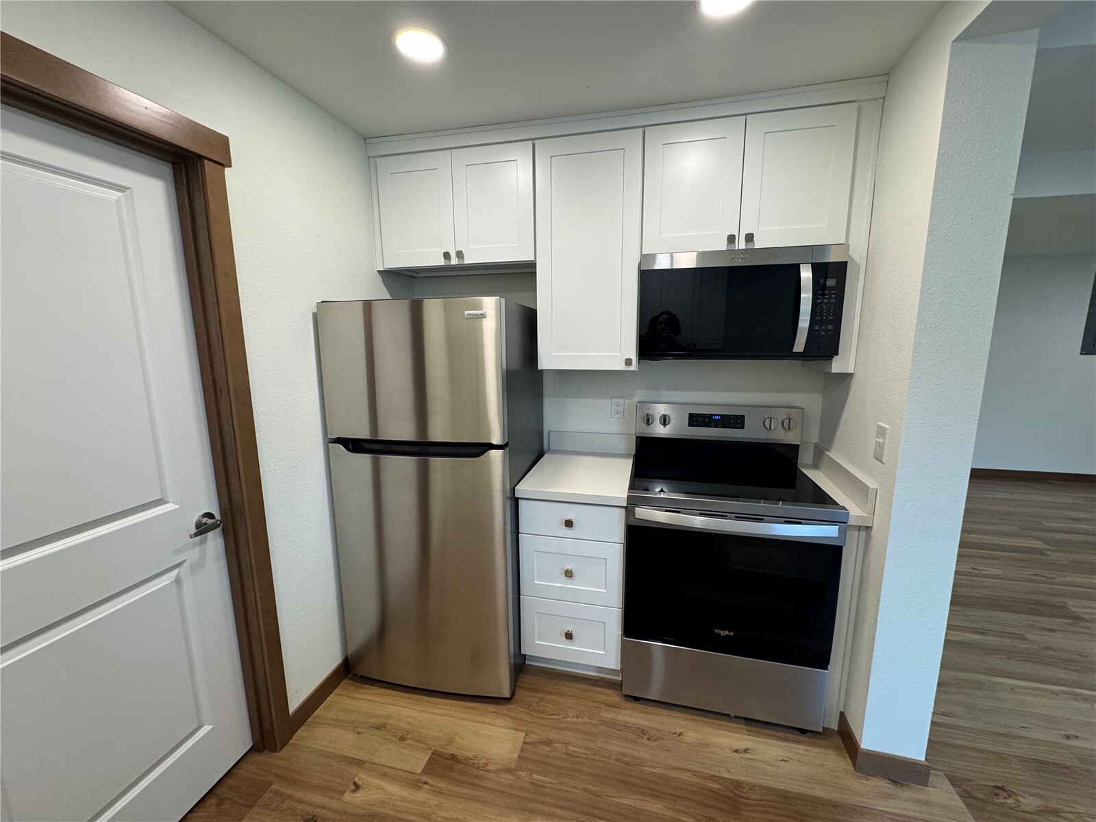 30 Milwaukee Lane 1b Property Photo 4