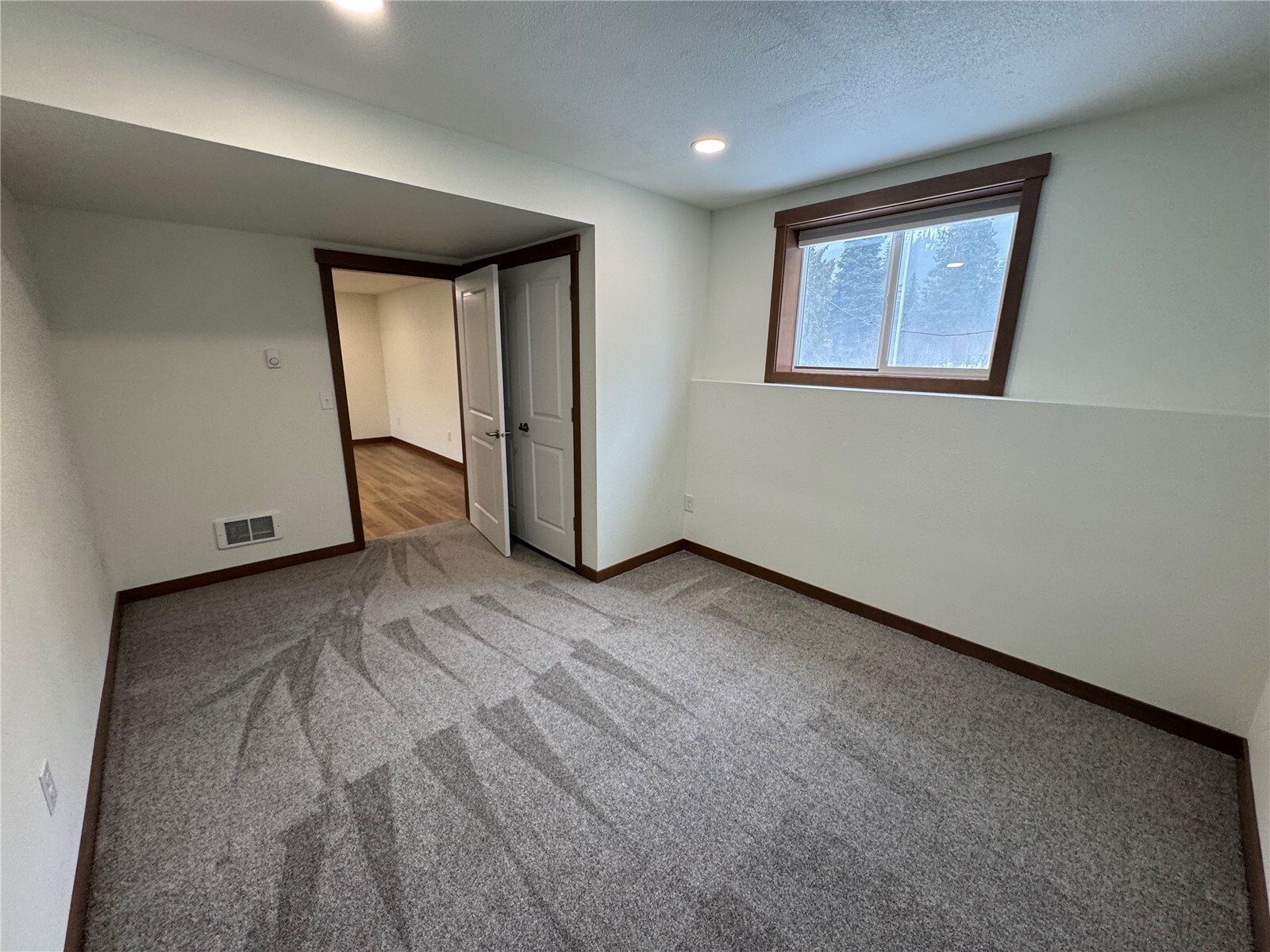 30 Milwaukee Lane 1b Property Photo 9