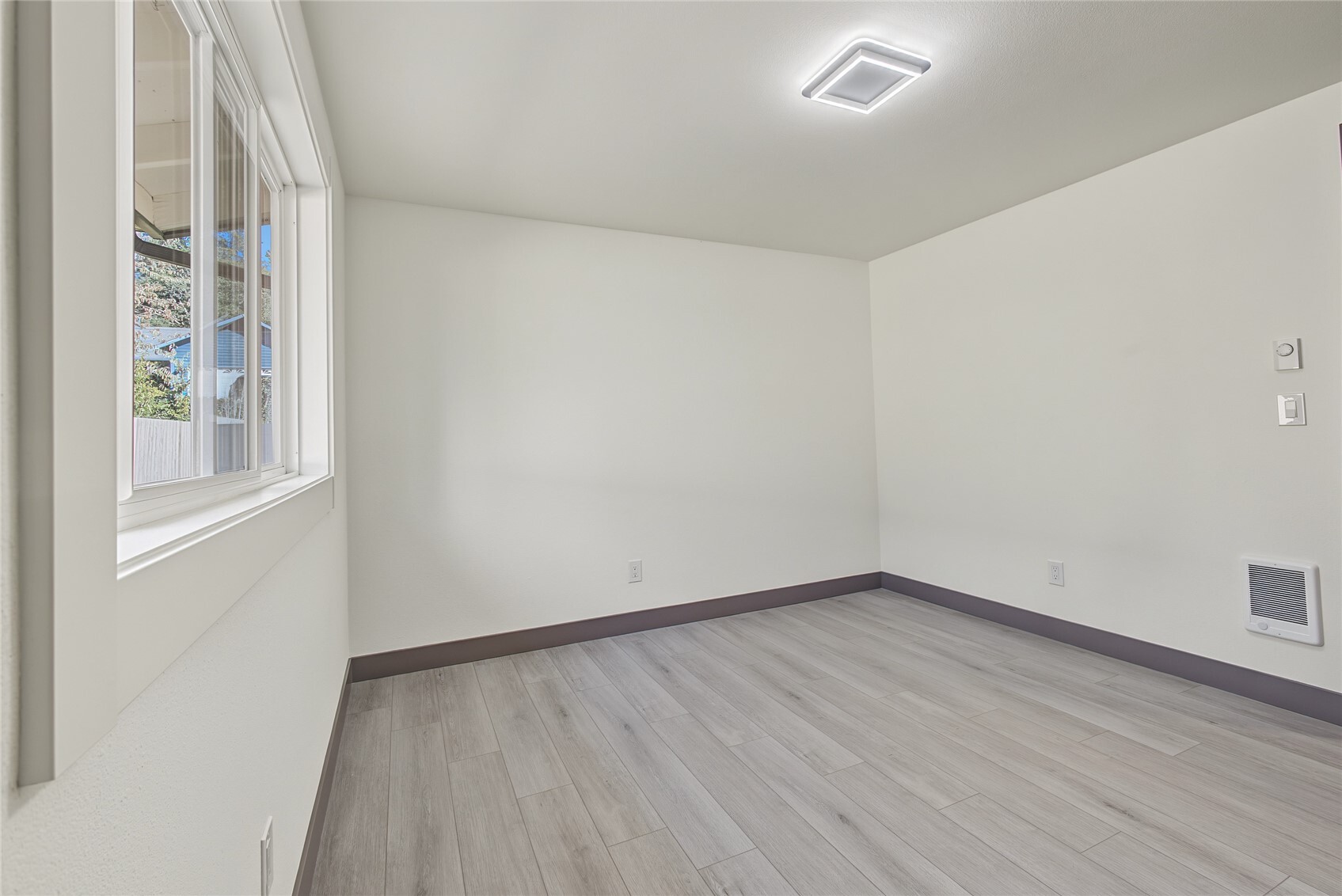 8407 Woodbourne Drive Property Photo 18