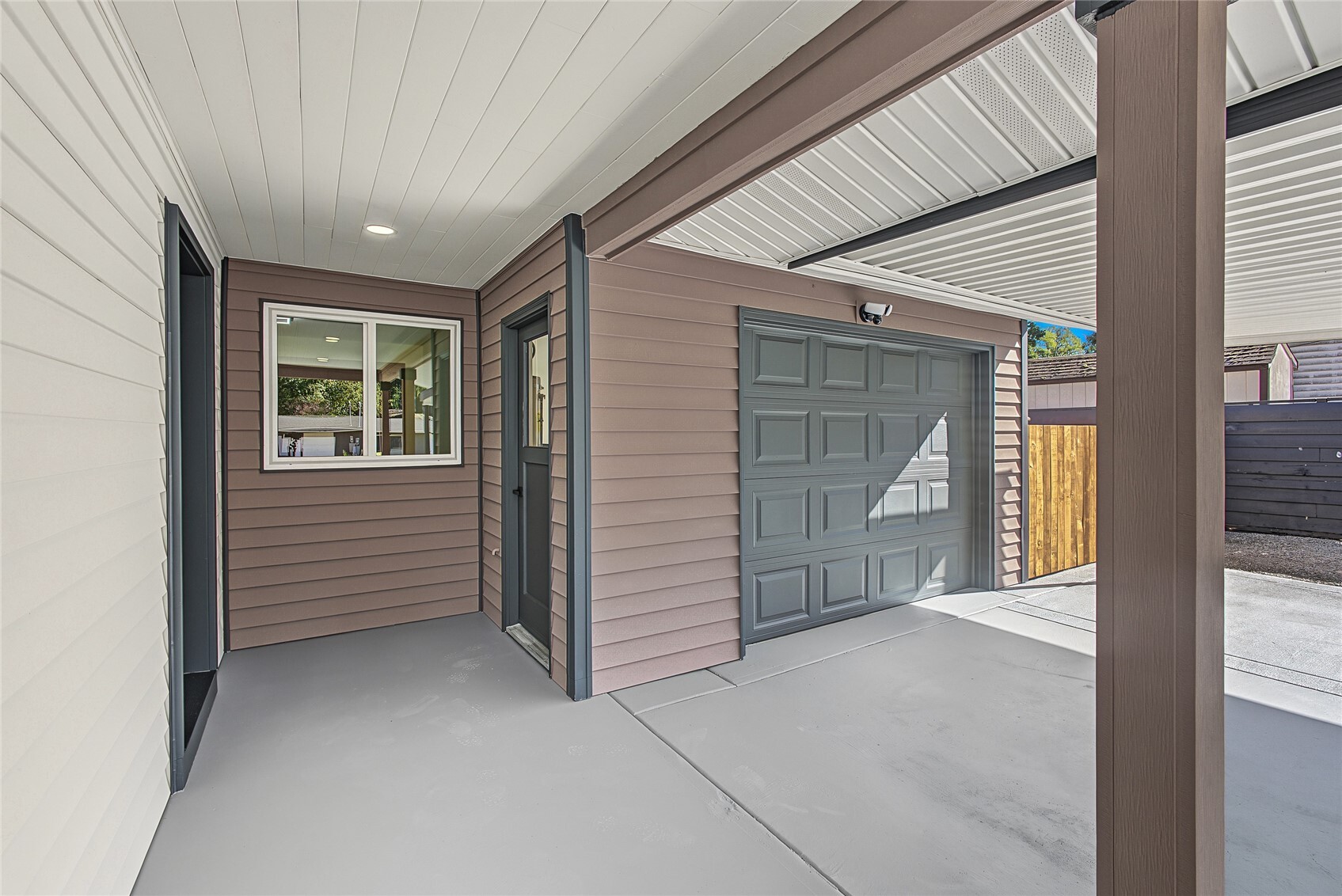 8407 Woodbourne Drive Property Photo 32