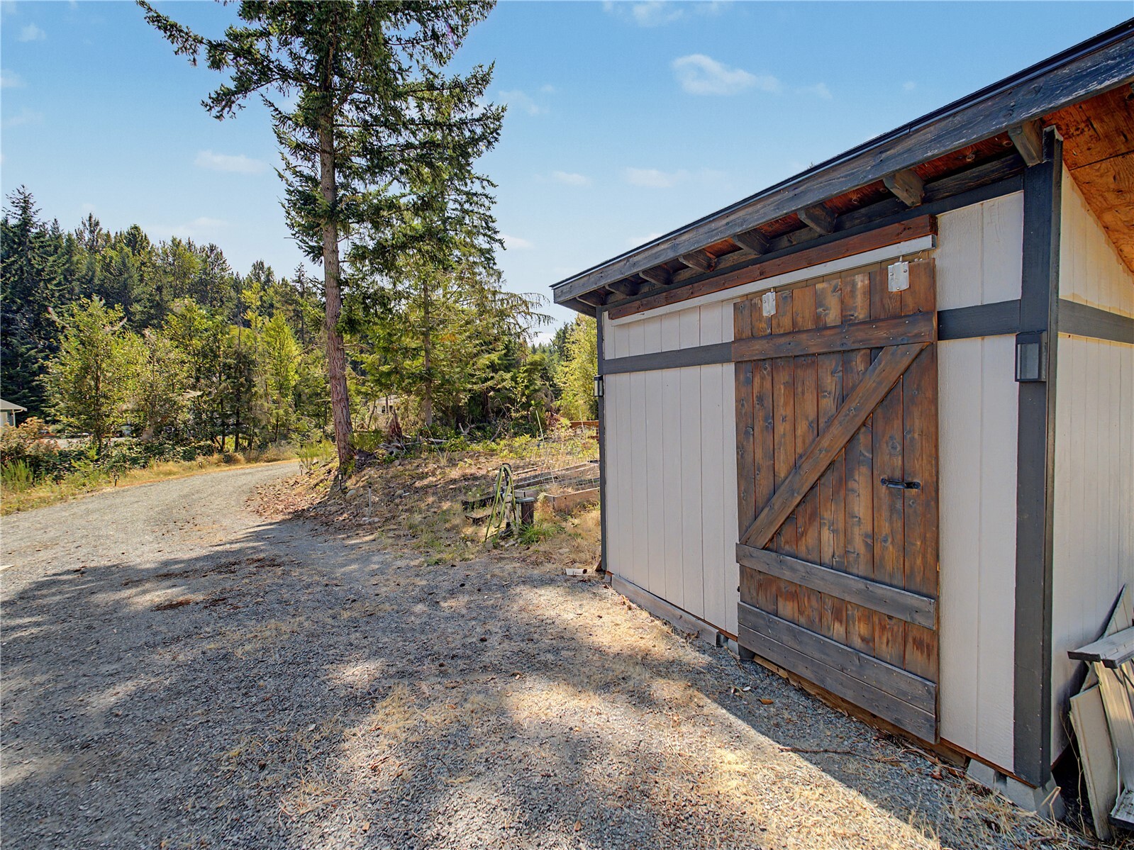 27011 173rd Street Property Photo 32