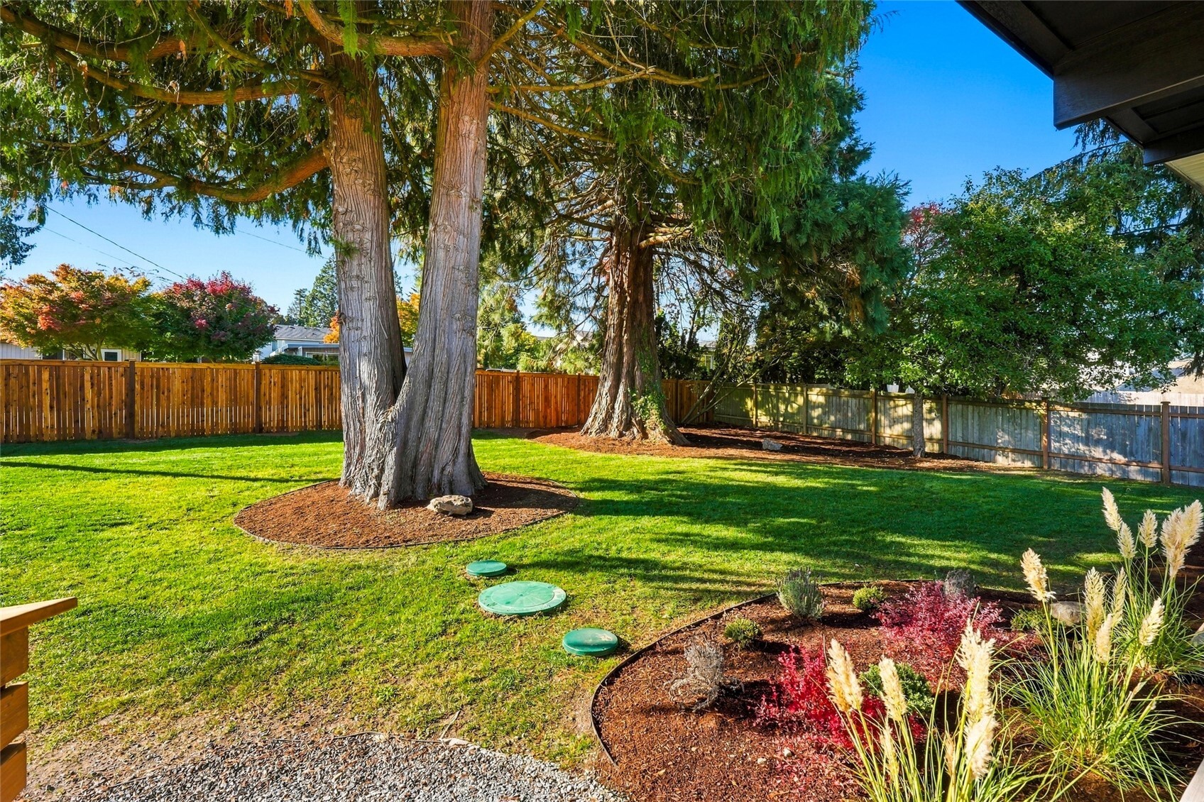 17028 Larch Way Property Photo 35