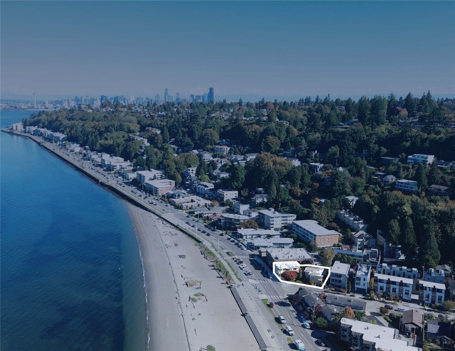 2352 Alki Avenue Property Photo 1