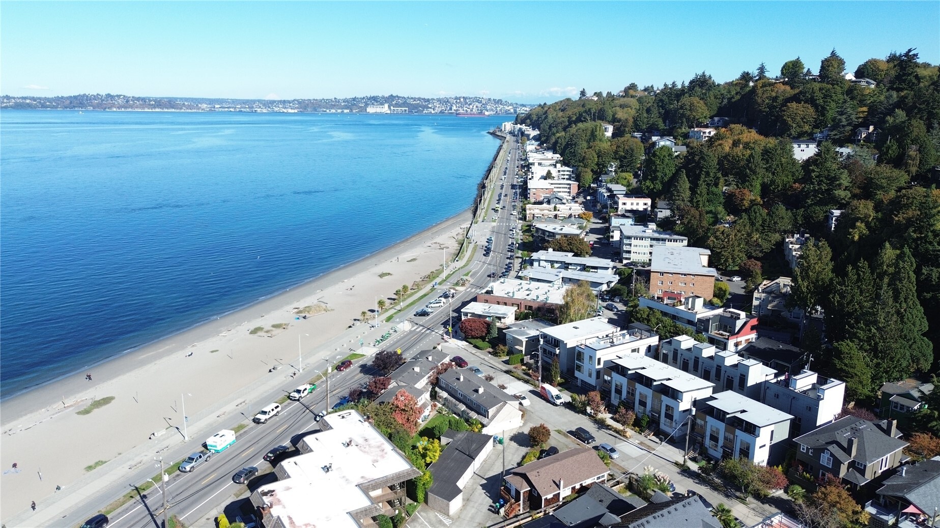 2352 Alki Avenue Property Photo 5