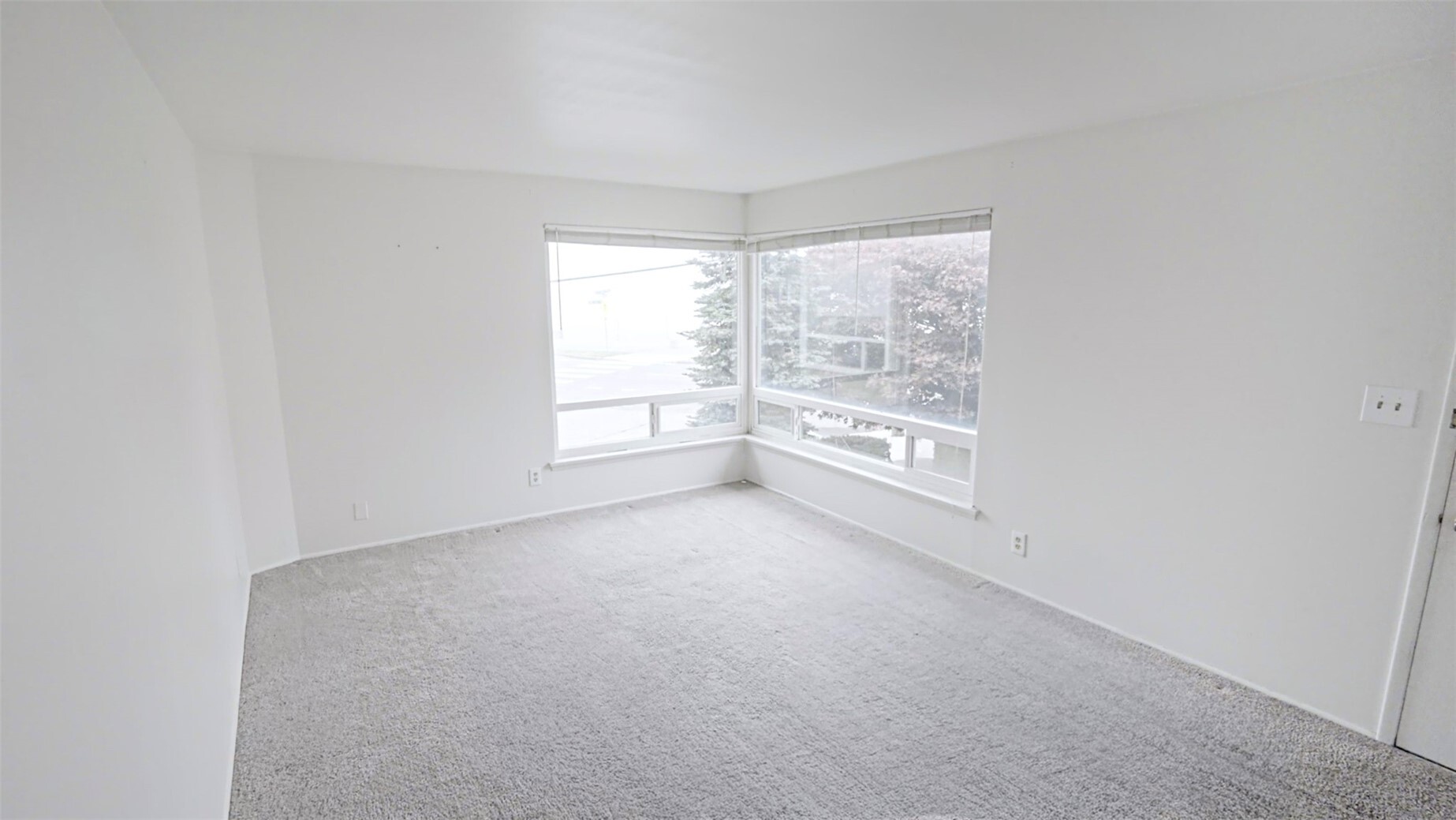 2352 Alki Avenue Property Photo 10