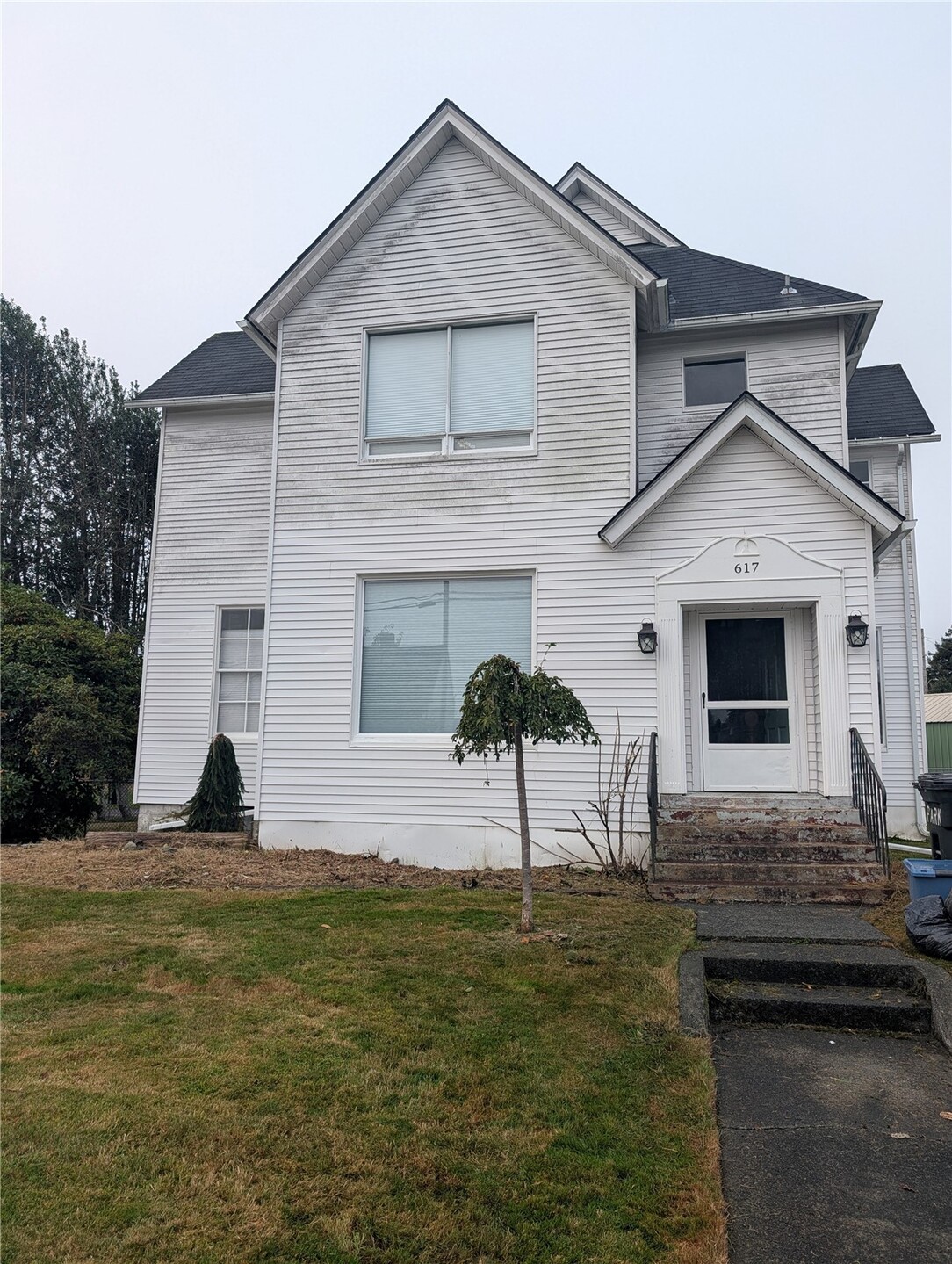 617 N L Street Property Photo 1