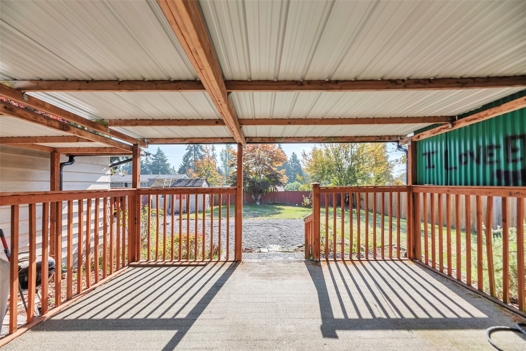 175 S 3723 Property Photo 4