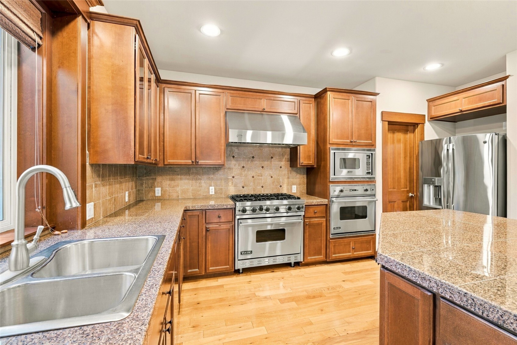 1131 236th Place Property Photo 8