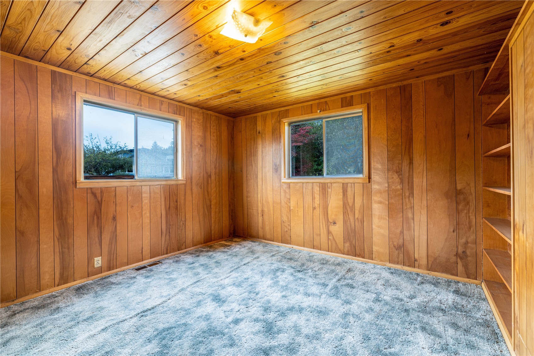 200 E Willey Lane Property Photo 18