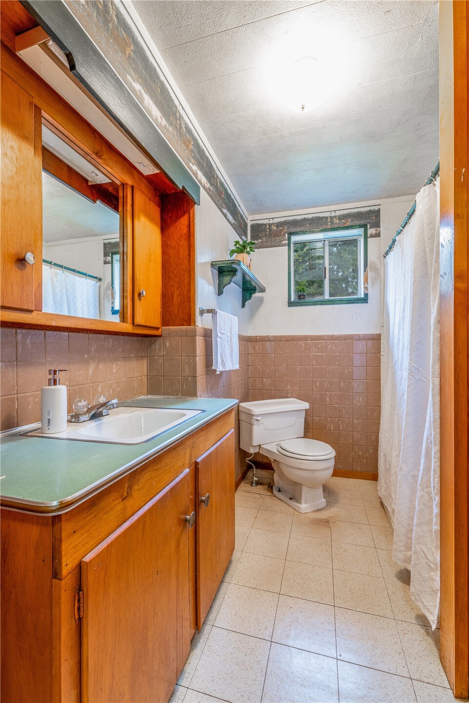 200 E Willey Lane Property Photo 19