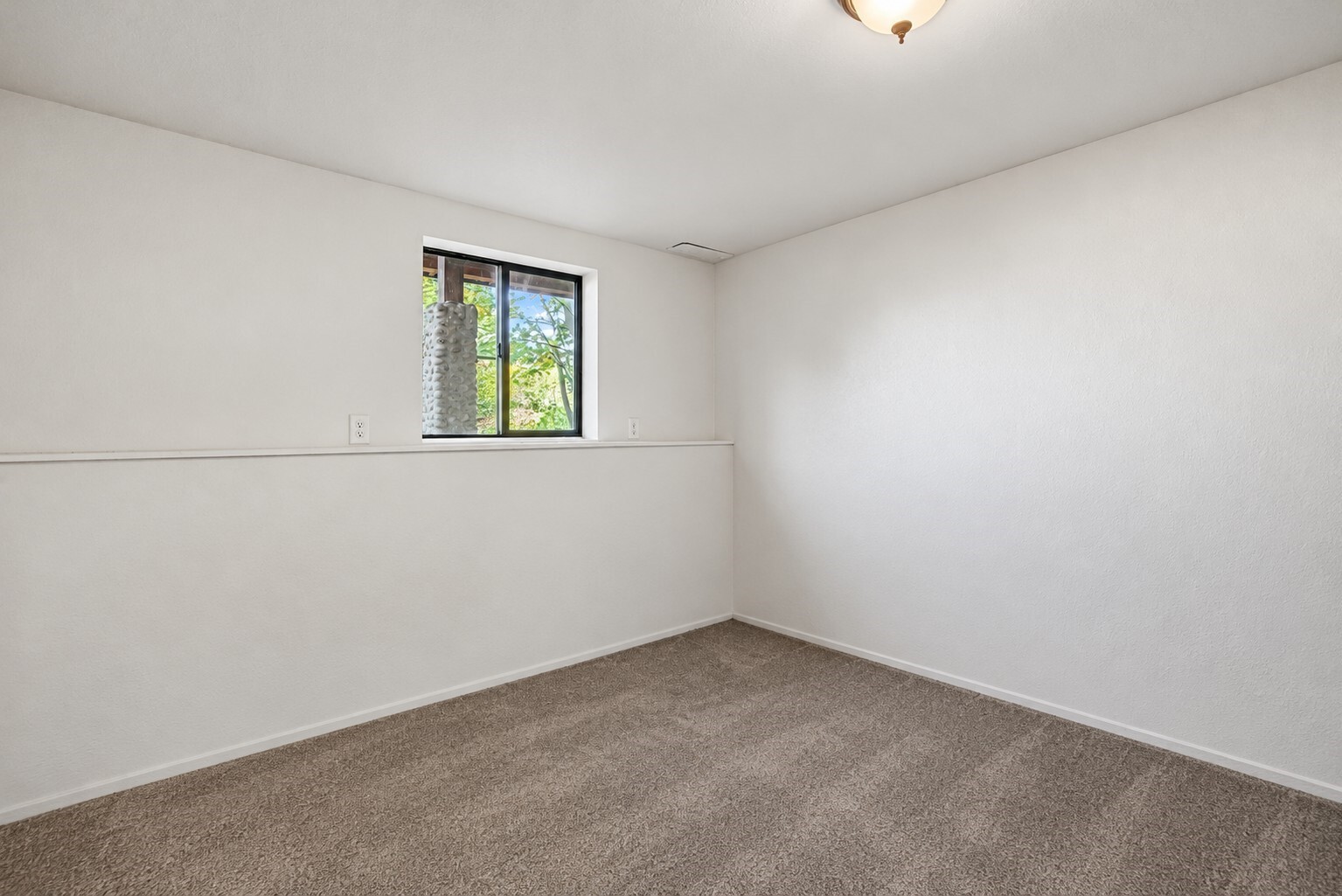 71 Waggler Way 73 Property Photo 12
