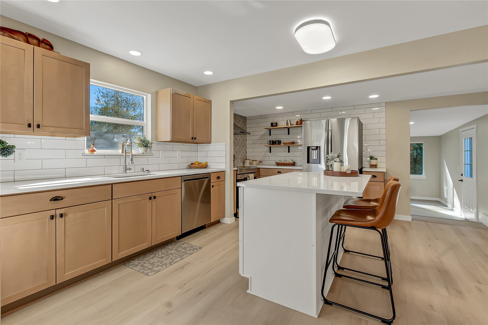 50214 E Mountain Highway Property Photo 8