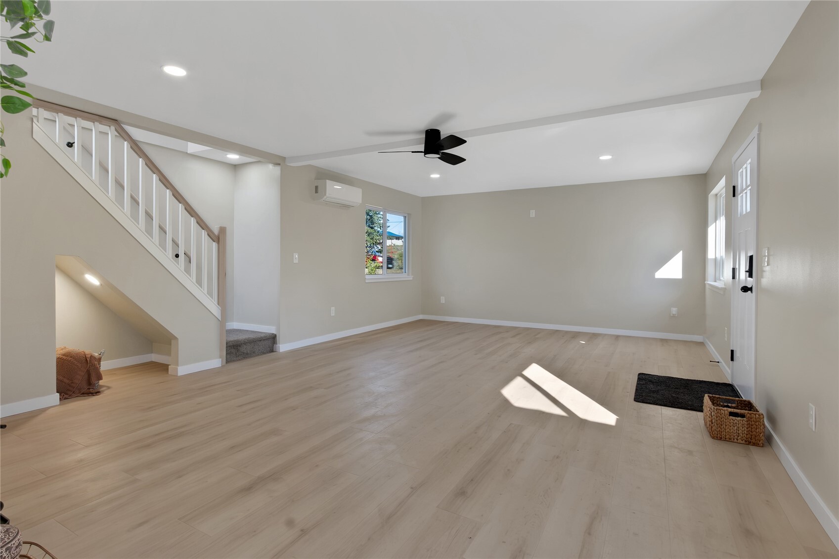 50214 E Mountain Highway Property Photo 15