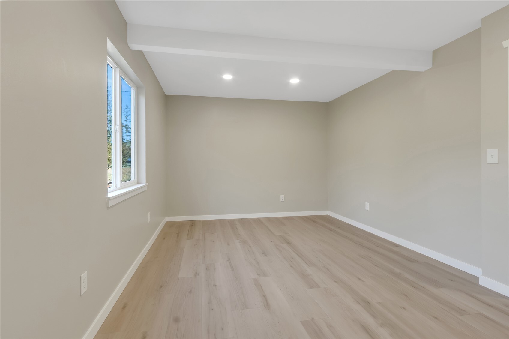 50214 E Mountain Highway Property Photo 18
